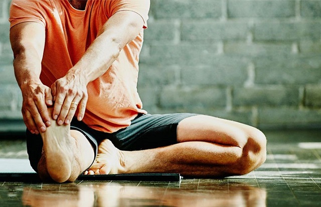 bài tập thể dục cho người đau khớp gối